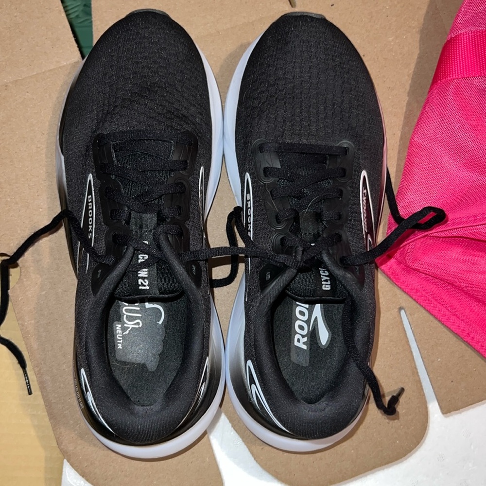 brooks glycerin shoes